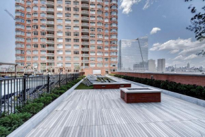 Отель Global Luxury Suites at Newport  Джерси-Сити